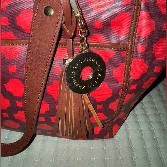 ISSAC MIZRAHI Live! Bridgehampton Printed Canvas Leather Tote Purse Bag Red NWOT - Picture 2 of 16